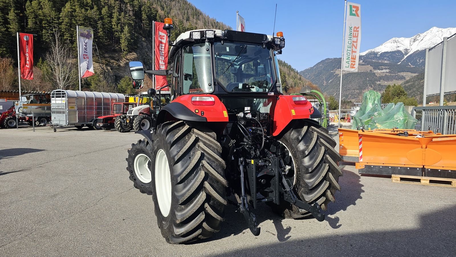 Traktor typu Steyr 4120 PLUS, Neumaschine v Ried im Oberinntal (Obrázek 4)