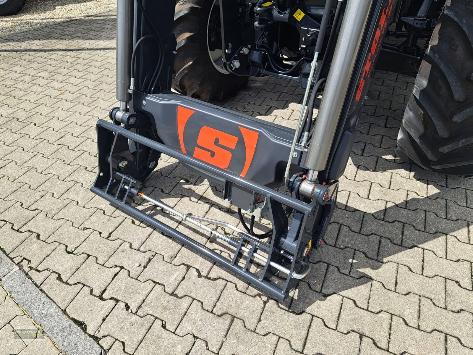 Traktor tipa Steyr 4120 PLUS, Neumaschine u Gampern (Slika 15)