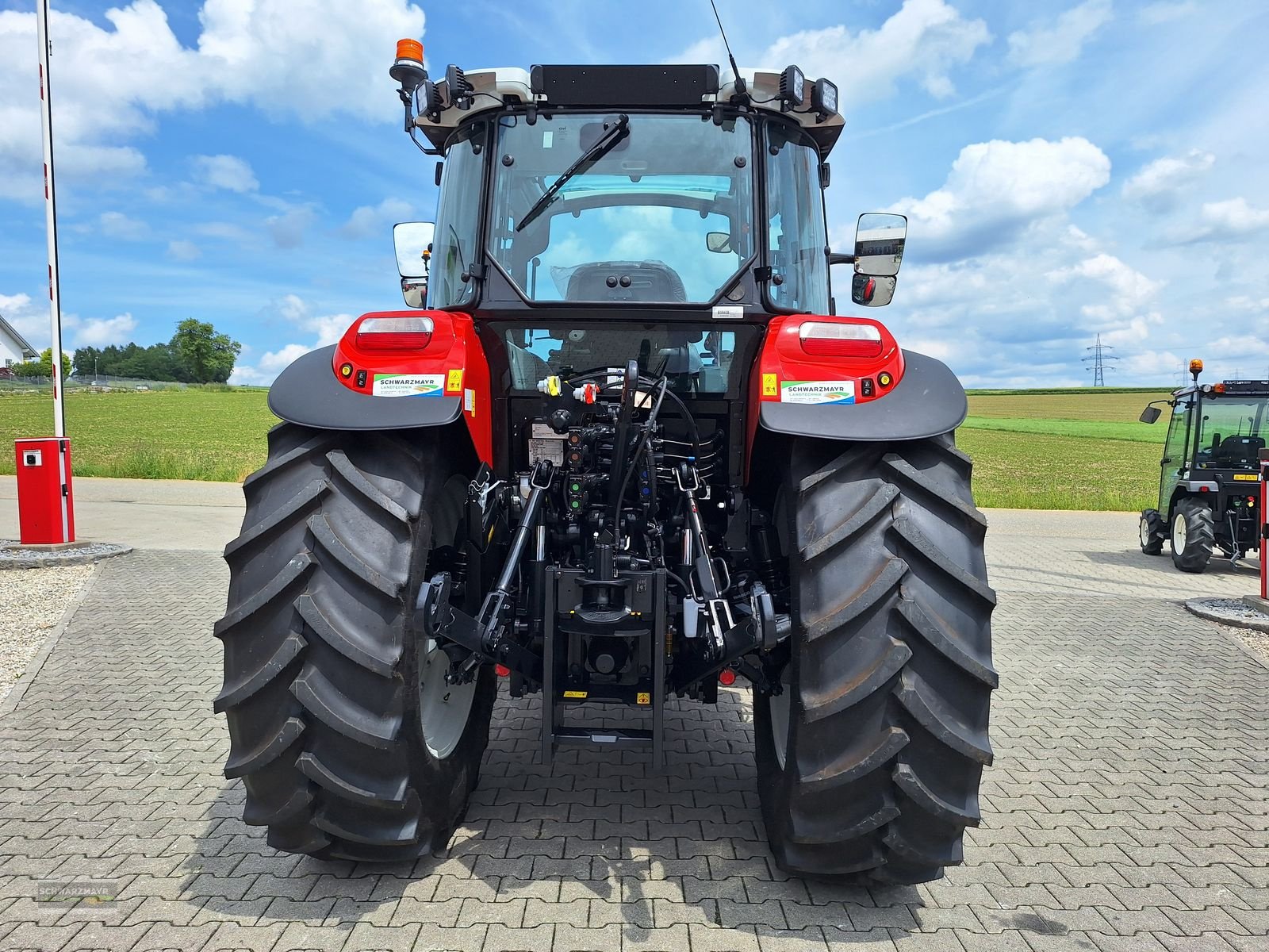 Traktor van het type Steyr 4120 PLUS, Neumaschine in Gampern (Foto 7)