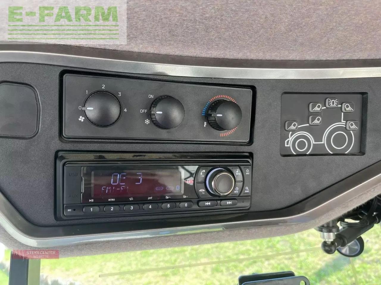 Traktor des Typs Steyr 4130 expert cvt CVT, Gebrauchtmaschine in ST. PÖLTEN (Bild 12)