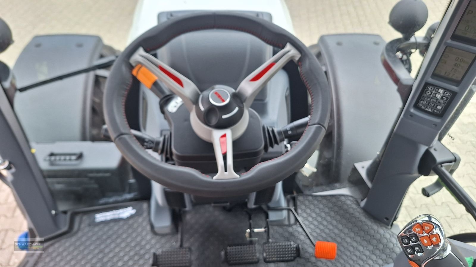 Traktor des Typs Steyr 4130 Expert CVT P, Neumaschine in Aurolzmünster (Bild 21)