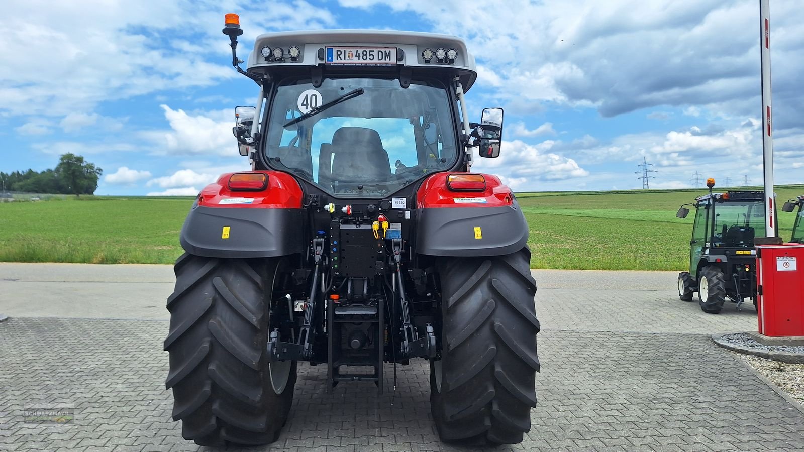 Traktor des Typs Steyr 4130 Expert CVT P, Neumaschine in Aurolzmünster (Bild 4)