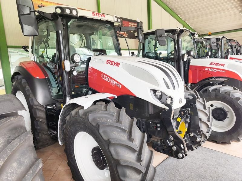 Traktor a típus Steyr 4130 Expert CVT, Neumaschine ekkor: St. Marienkirchen (Kép 3)