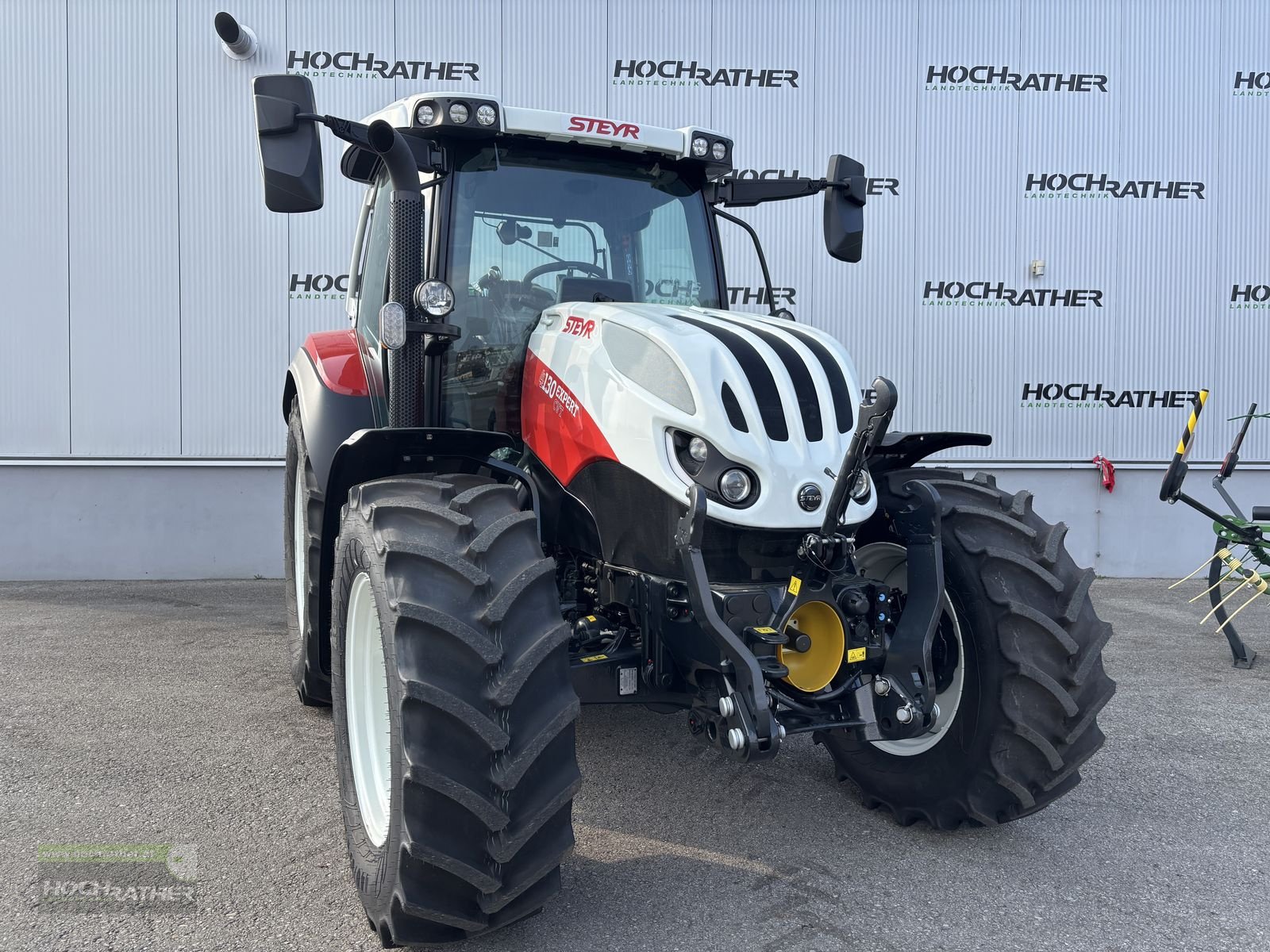 Traktor des Typs Steyr 4130 Expert CVT, Neumaschine in Kronstorf (Bild 1)