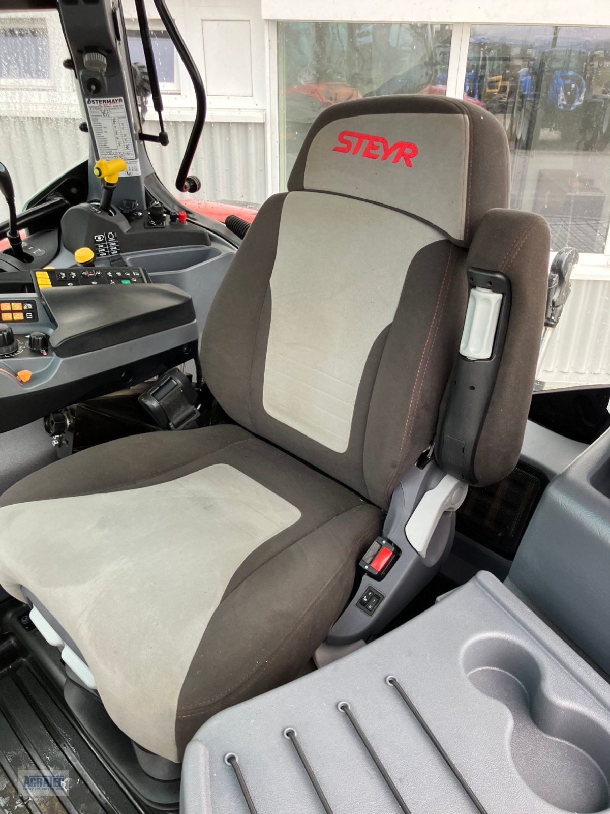 Traktor des Typs Steyr 4130 Expert, Gebrauchtmaschine in Salching bei Straubing (Bild 12)