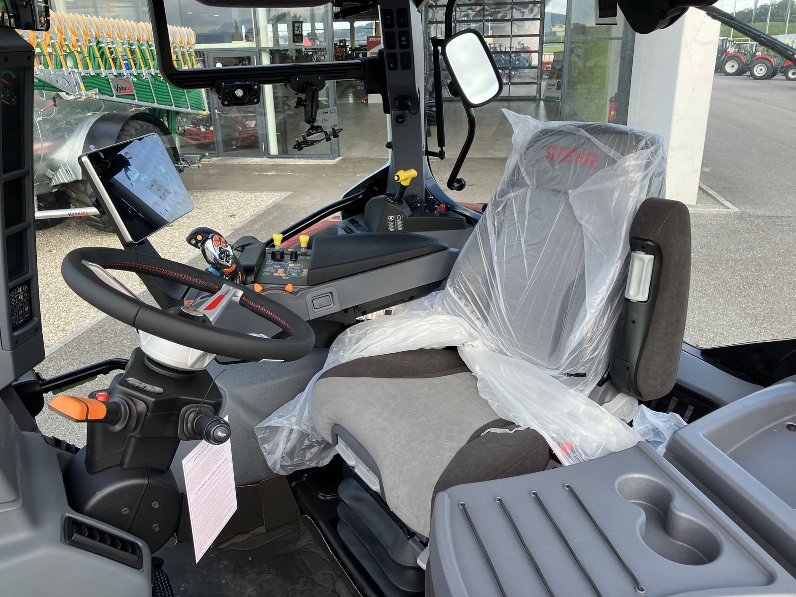 Traktor tipa Steyr 4140 Expert CVT, Mietmaschine u Harmannsdorf (Slika 17)