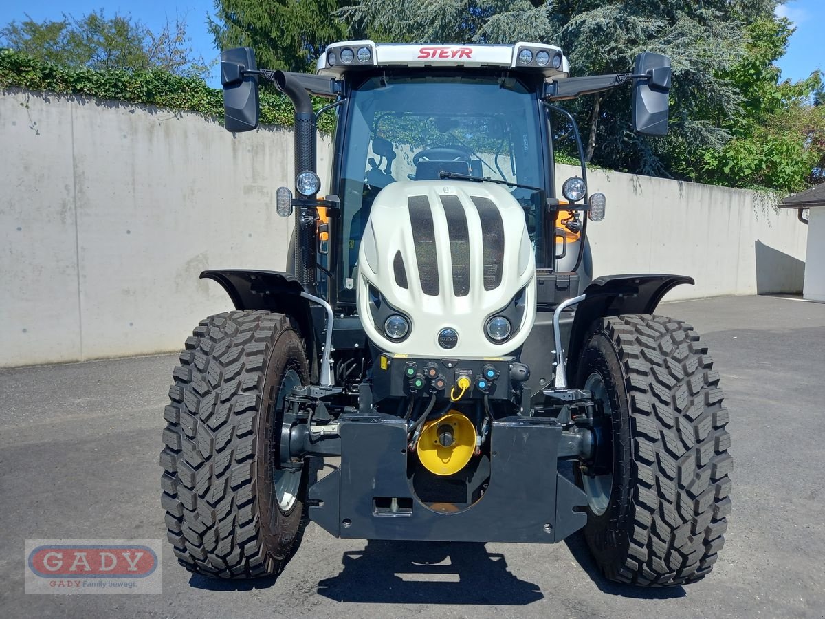 Traktor des Typs Steyr 4140 Expert CVT, Neumaschine in Lebring (Bild 3)