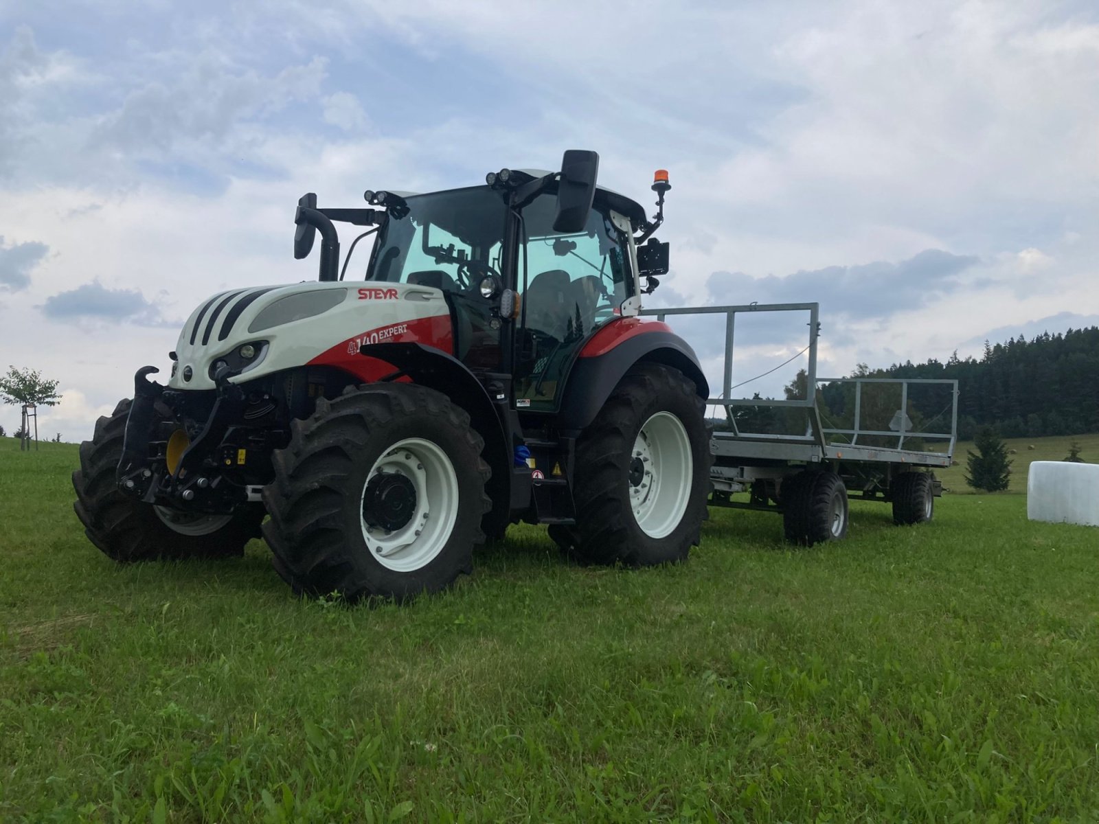 Traktor des Typs Steyr 4140 Expert CVT, Gebrauchtmaschine in Soběslav (Bild 1)
