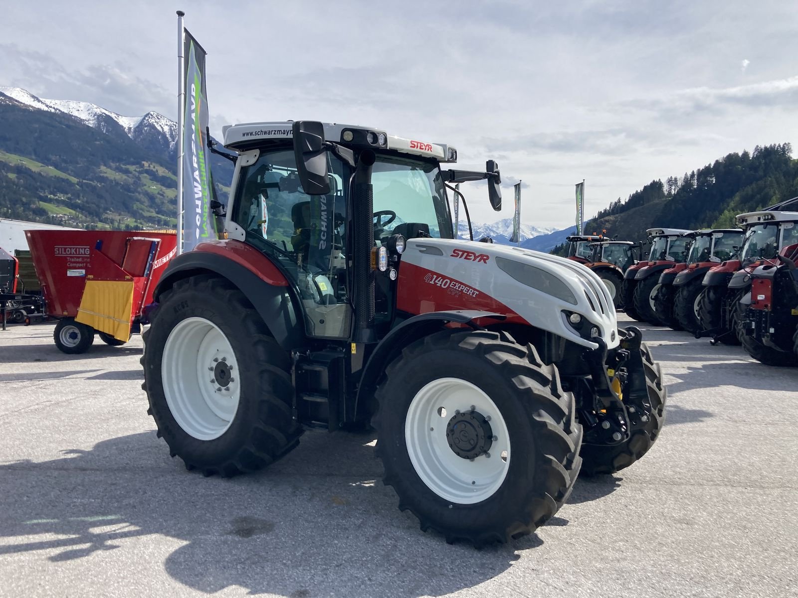 Traktor des Typs Steyr 4140 Expert CVT, Neumaschine in Schlitters (Bild 3)
