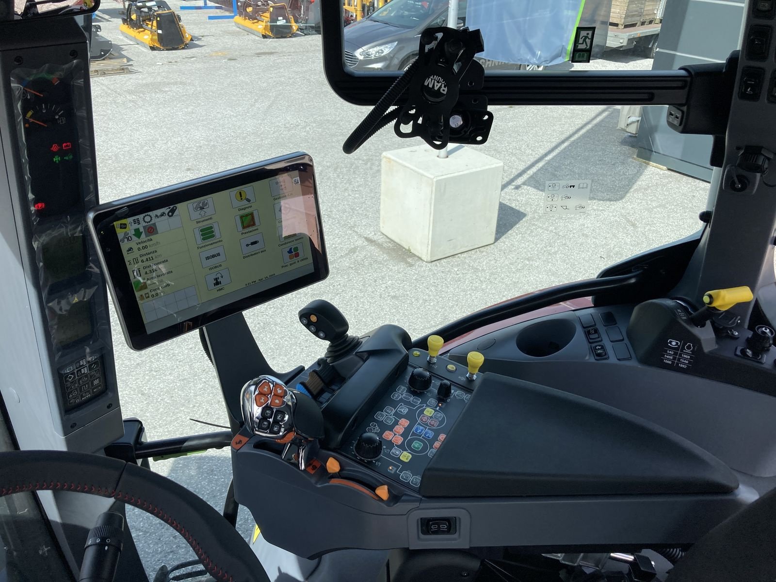 Traktor des Typs Steyr 4140 Expert CVT, Neumaschine in Schlitters (Bild 16)