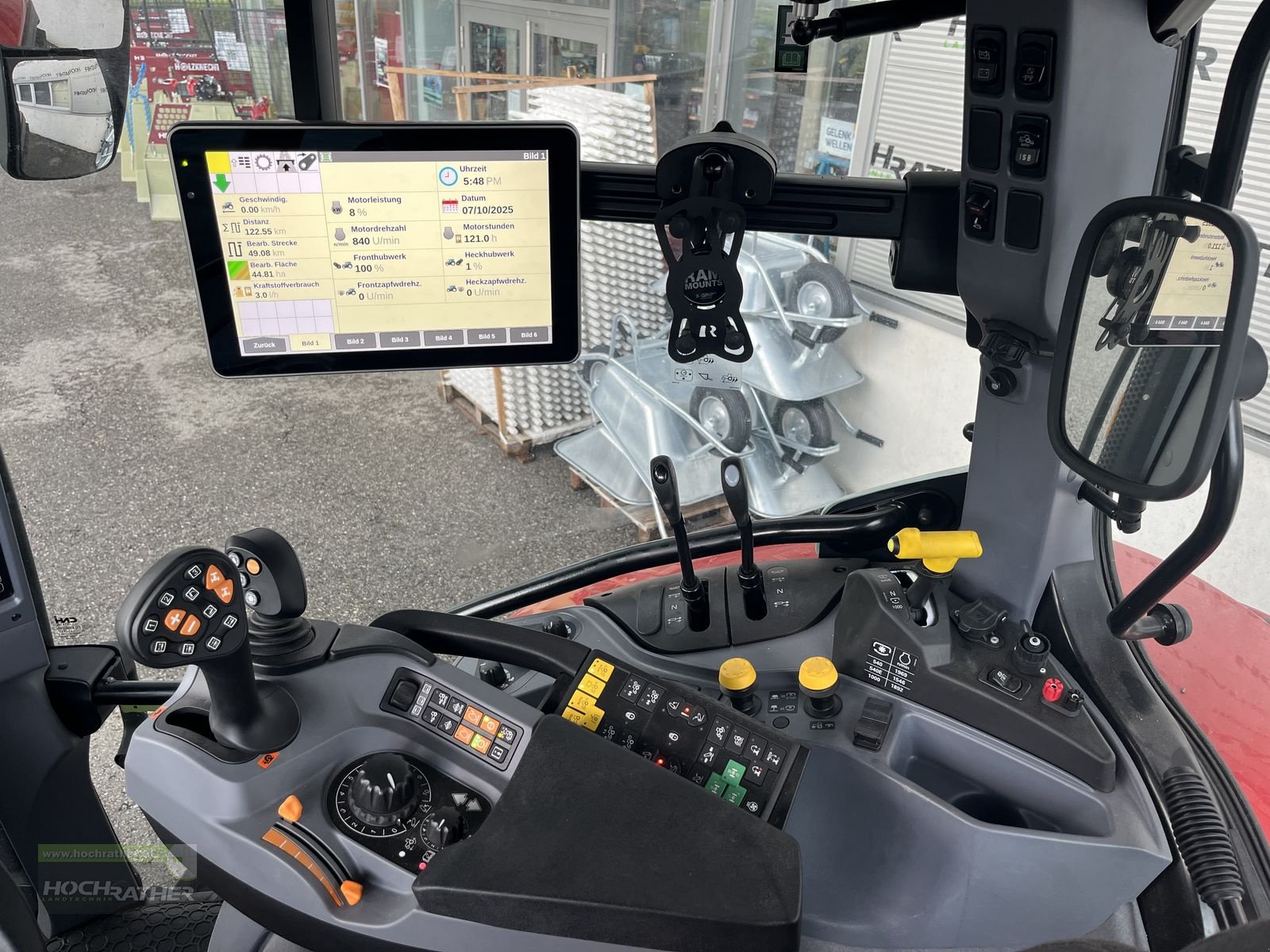 Traktor of the type Steyr 4140 Expert CVT, Vorführmaschine in Kronstorf (Picture 11)