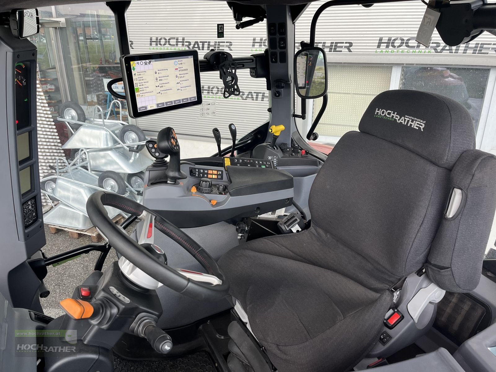 Traktor of the type Steyr 4140 Expert CVT, Vorführmaschine in Kronstorf (Picture 9)