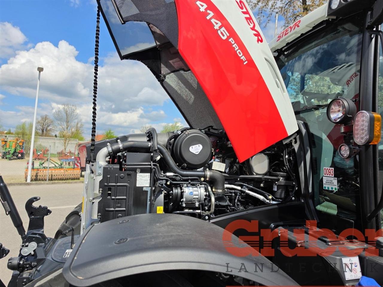 Traktor Türe ait Steyr 4145 Profi AD8, Neumaschine içinde Ampfing (resim 3)