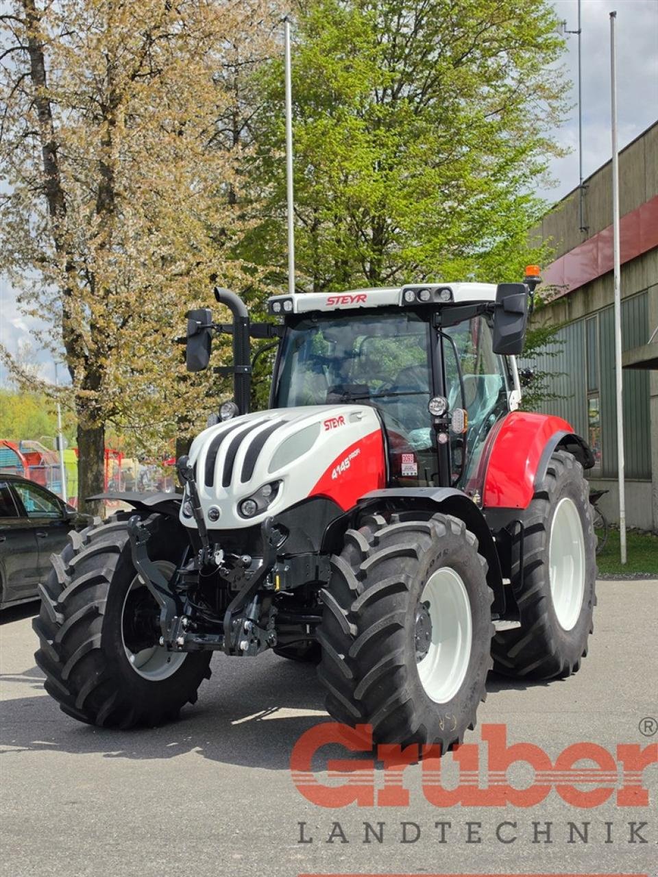 Traktor Türe ait Steyr 4145 Profi AD8, Neumaschine içinde Ampfing (resim 5)