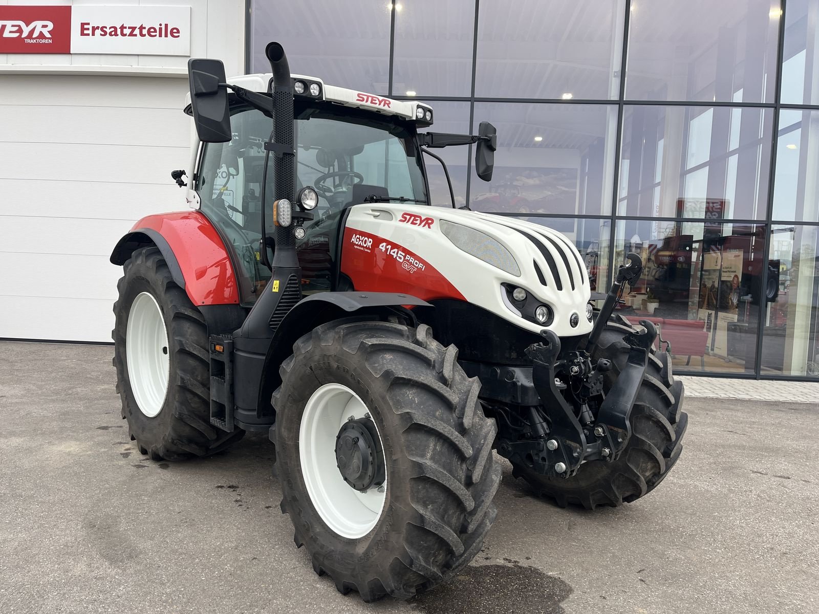 Traktor Türe ait Steyr 4145 Profi CVT, Neumaschine içinde Harmannsdorf (resim 3)