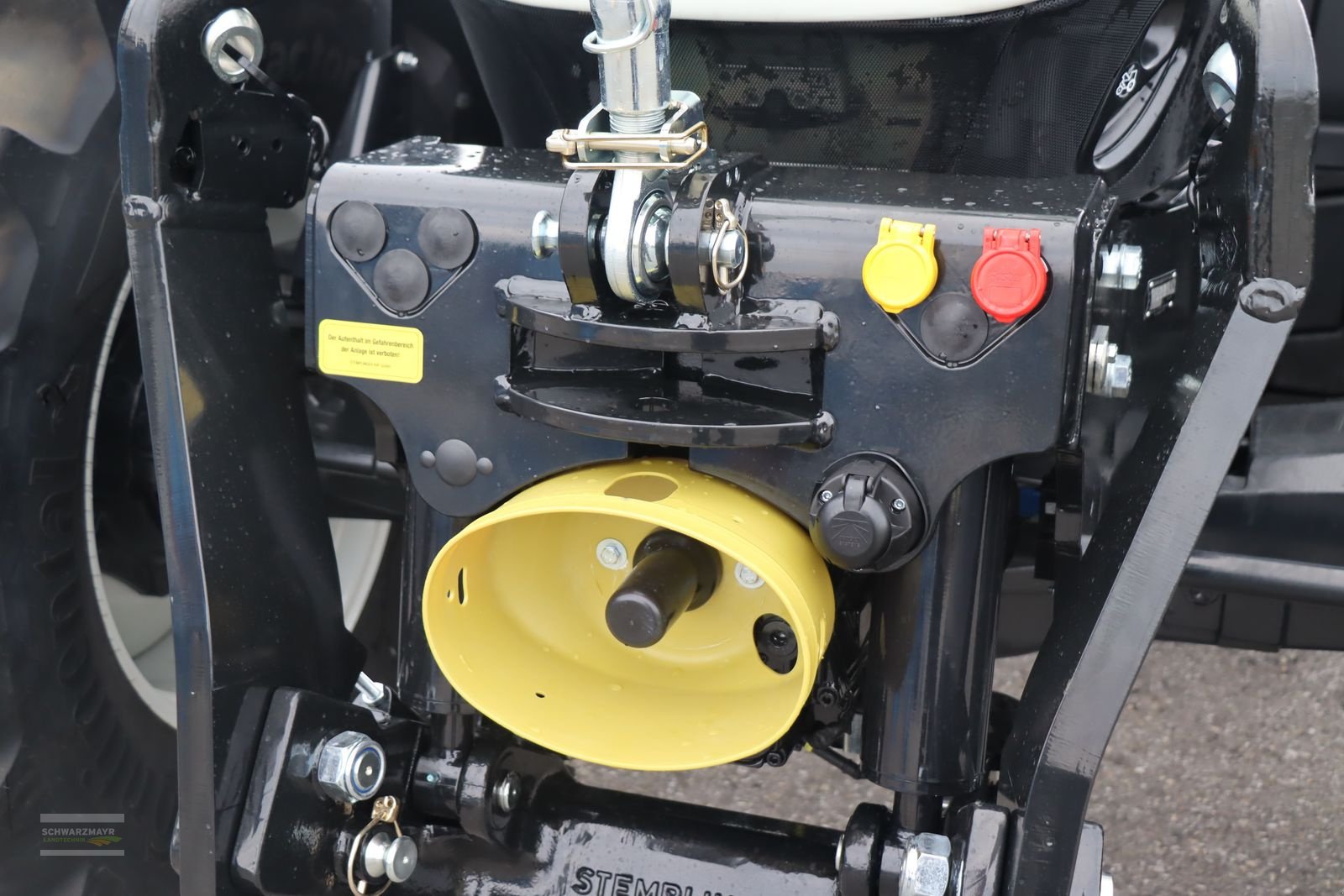 Traktor of the type Steyr 4145 Profi CVT, Neumaschine in Aurolzmünster (Picture 16)