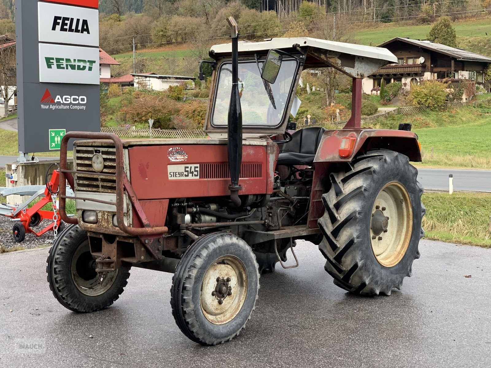 Traktor of the type Steyr 545-2, Gebrauchtmaschine in Eben (Picture 2)