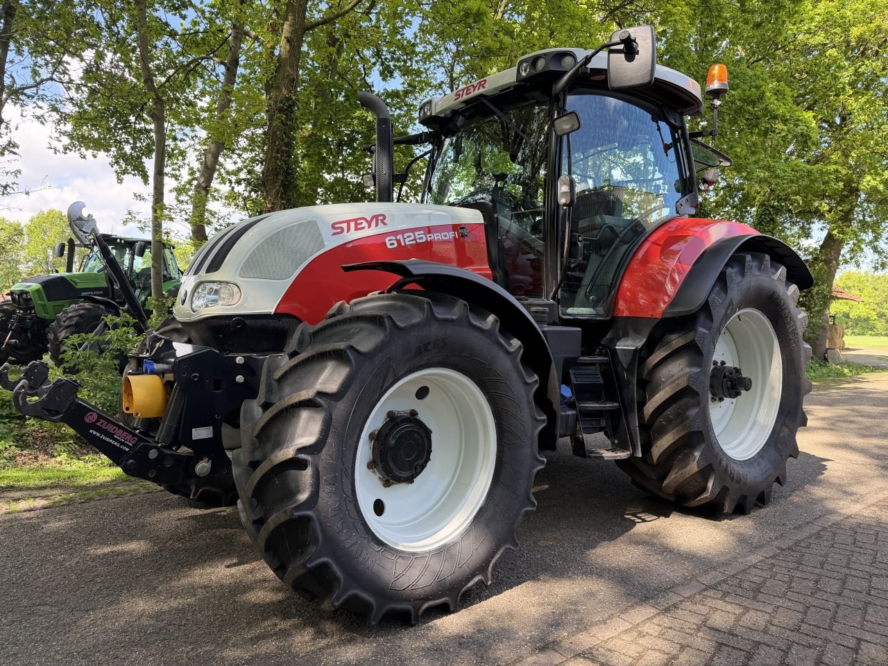 Traktor des Typs Steyr 6125 Profi, Gebrauchtmaschine in Rossum (Bild 1)