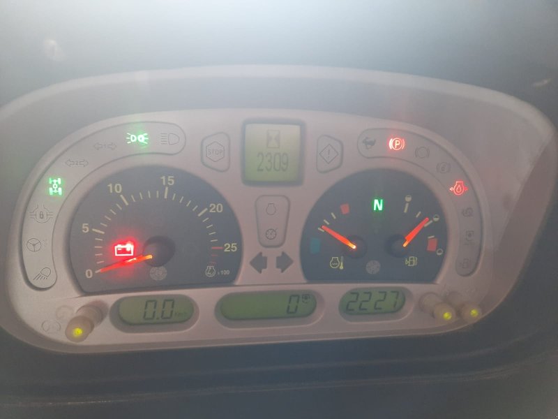 Traktor des Typs Steyr 6135 Profi, Gebrauchtmaschine in Rheinland-Pfalz (Bild 1)