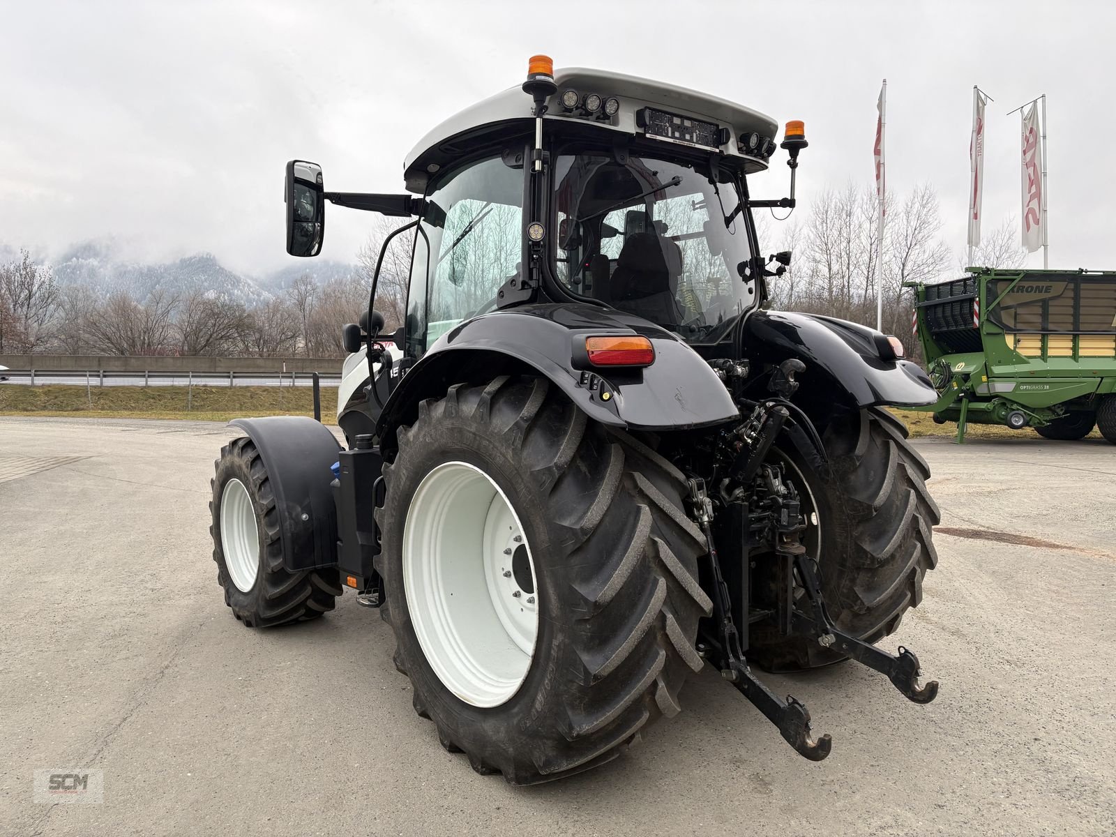 Traktor of the type Steyr 6145 Profi CVT, Gebrauchtmaschine in St. Marein (Picture 8)