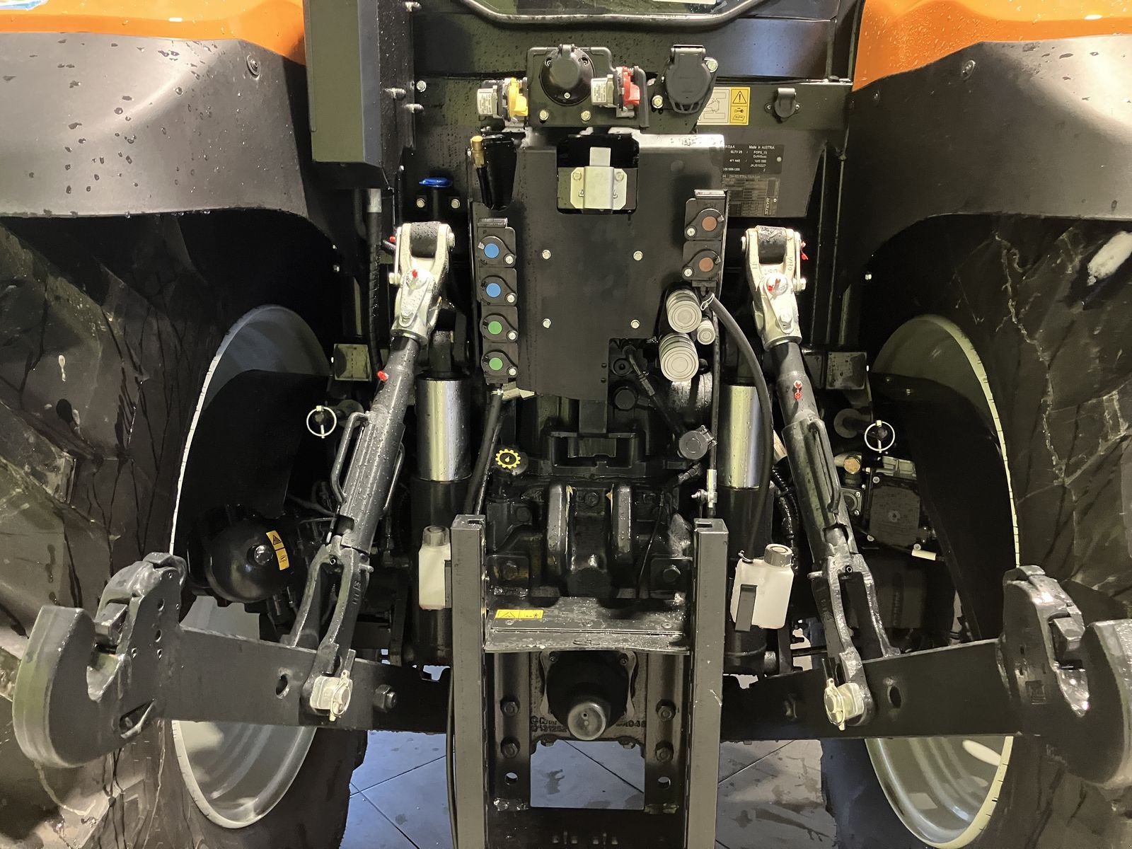 Traktor van het type Steyr 6150 Profi CVT Kommunal, Vorführmaschine in Schlitters (Foto 21)