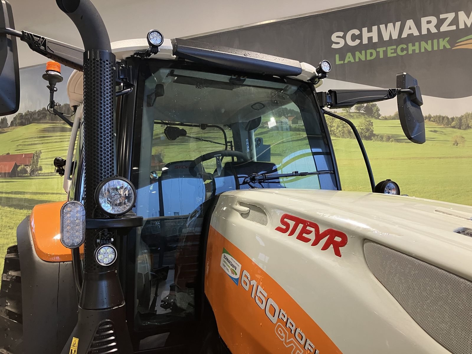Traktor van het type Steyr 6150 Profi CVT Kommunal, Vorführmaschine in Schlitters (Foto 17)