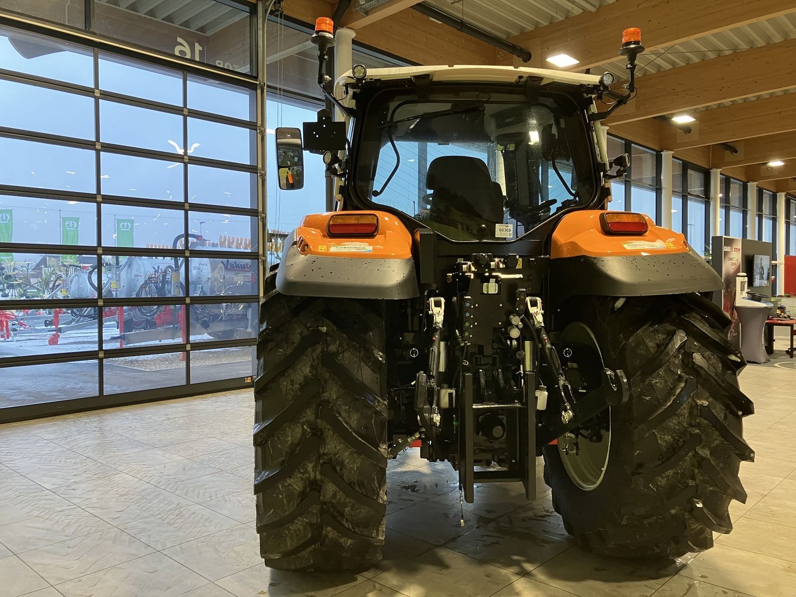Traktor van het type Steyr 6150 Profi CVT Kommunal, Vorführmaschine in Schlitters (Foto 13)