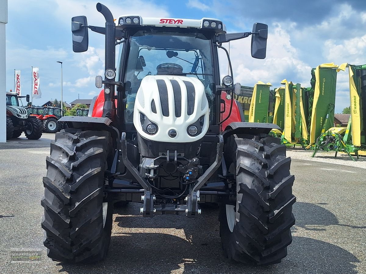 Traktor of the type Steyr 6150 Profi CVT (Stage V), Vorführmaschine in Gampern (Picture 2)