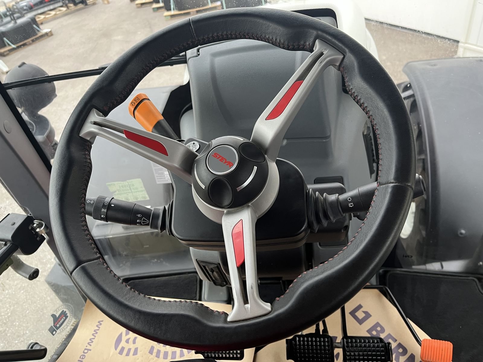 Traktor tip Steyr 6150 Profi CVT, Neumaschine in Harmannsdorf (Poză 26)