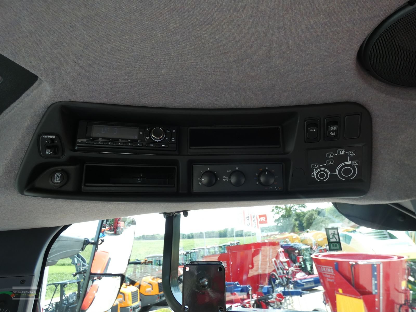 Traktor of the type Steyr 6165 Impuls CVT, Neumaschine in Aurolzmünster (Picture 15)