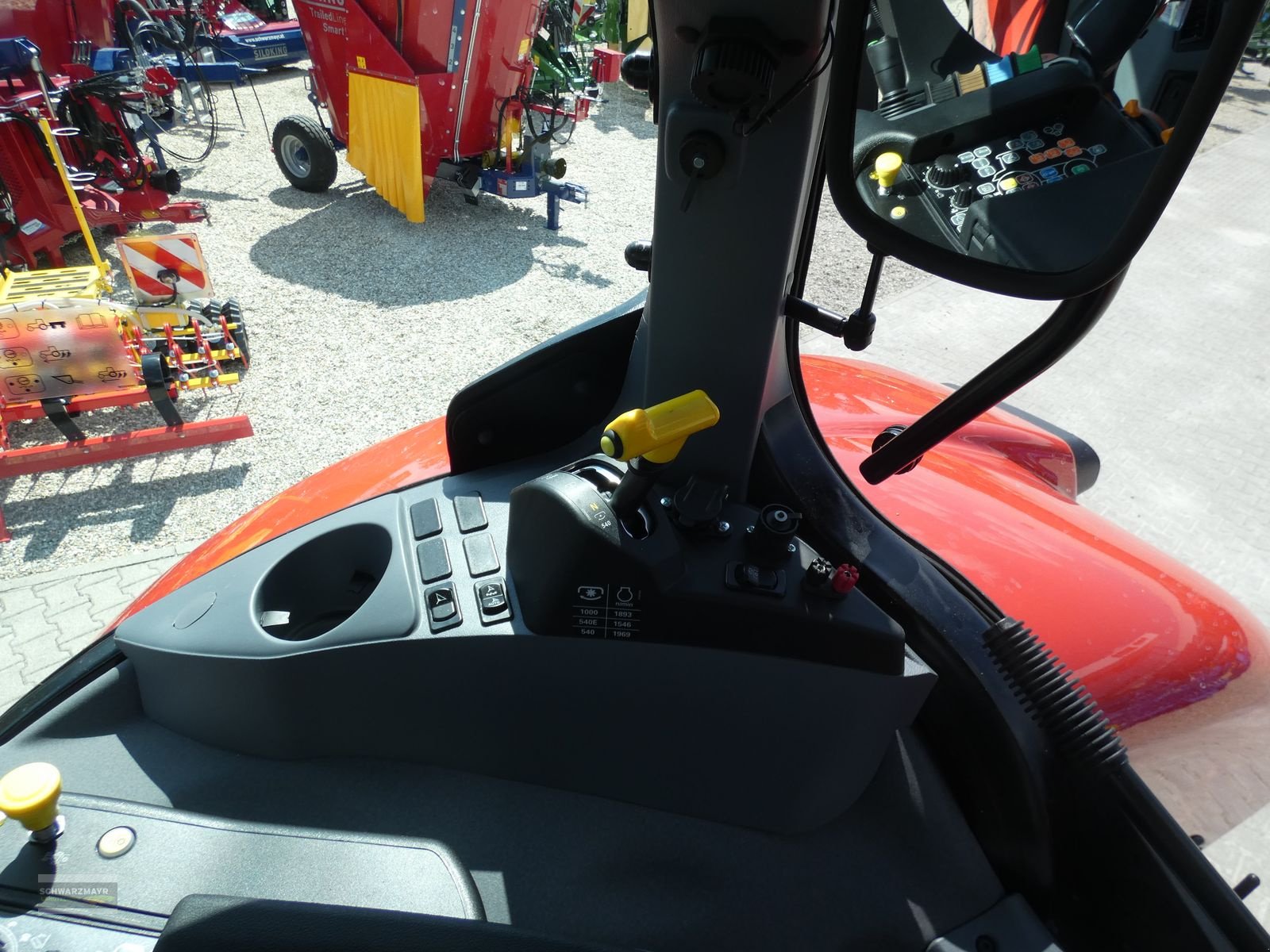 Traktor of the type Steyr 6165 Impuls CVT, Neumaschine in Aurolzmünster (Picture 14)