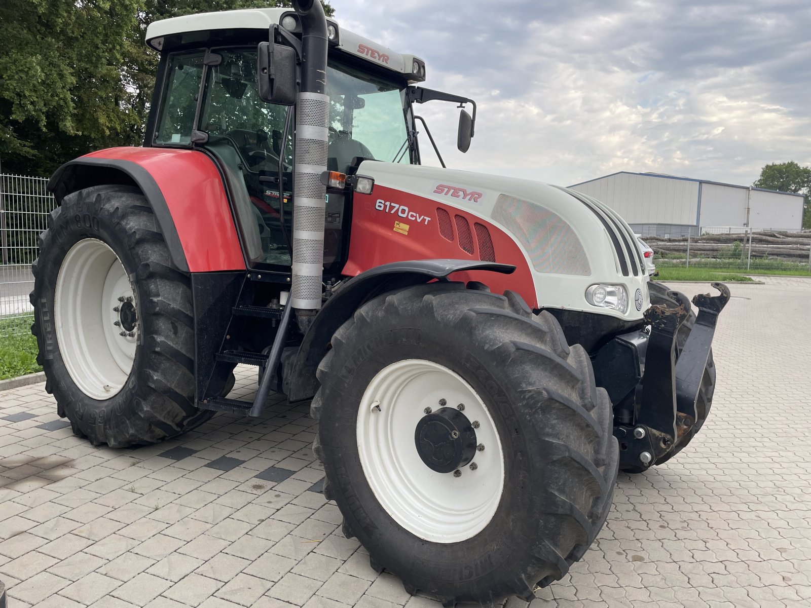 Traktor des Typs Steyr 6170 CVT, Gebrauchtmaschine in Legelshurst (Bild 1)