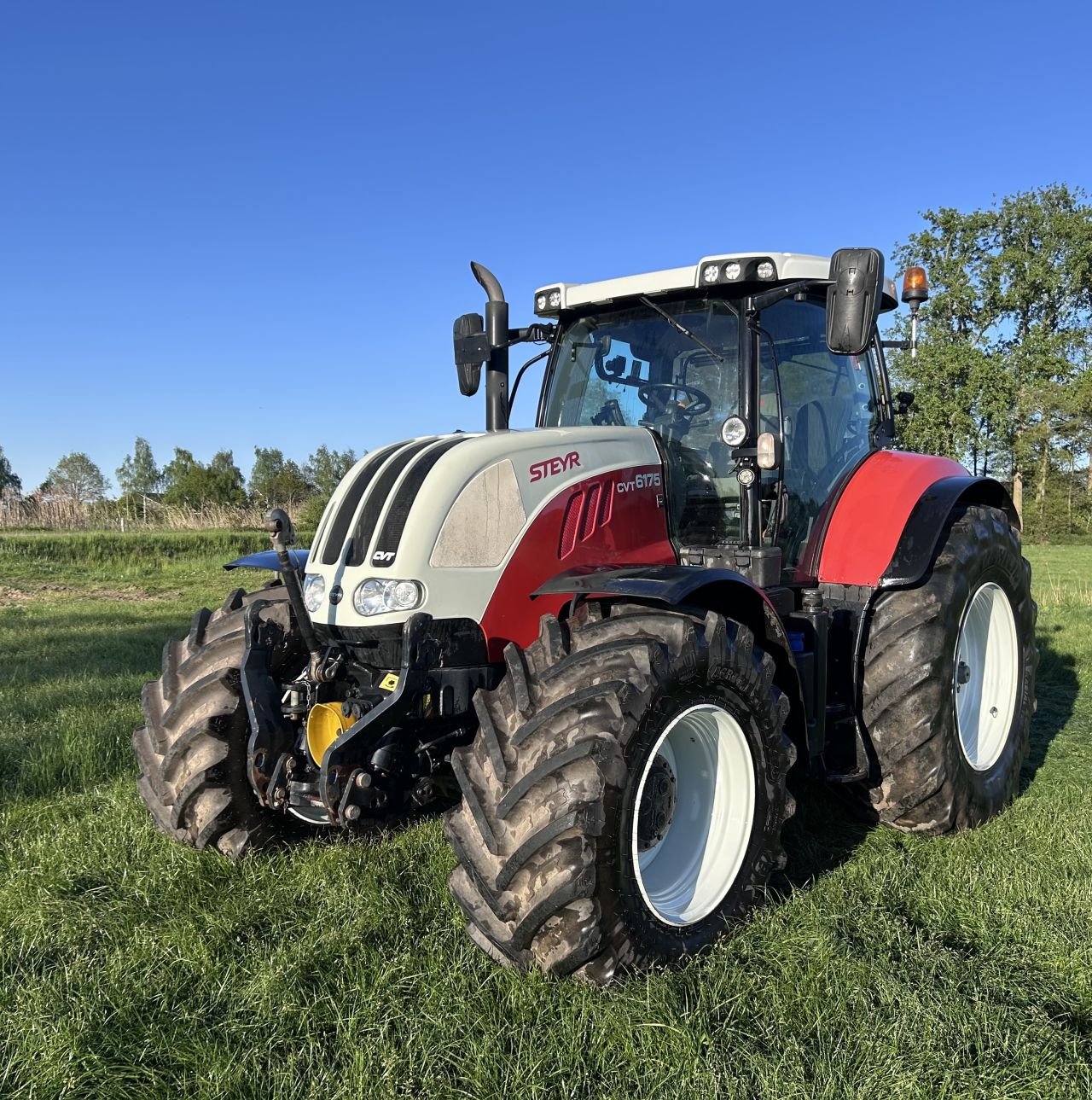 Traktor of the type Steyr 6175 CVT, Gebrauchtmaschine in Hellendoorn (Picture 8)