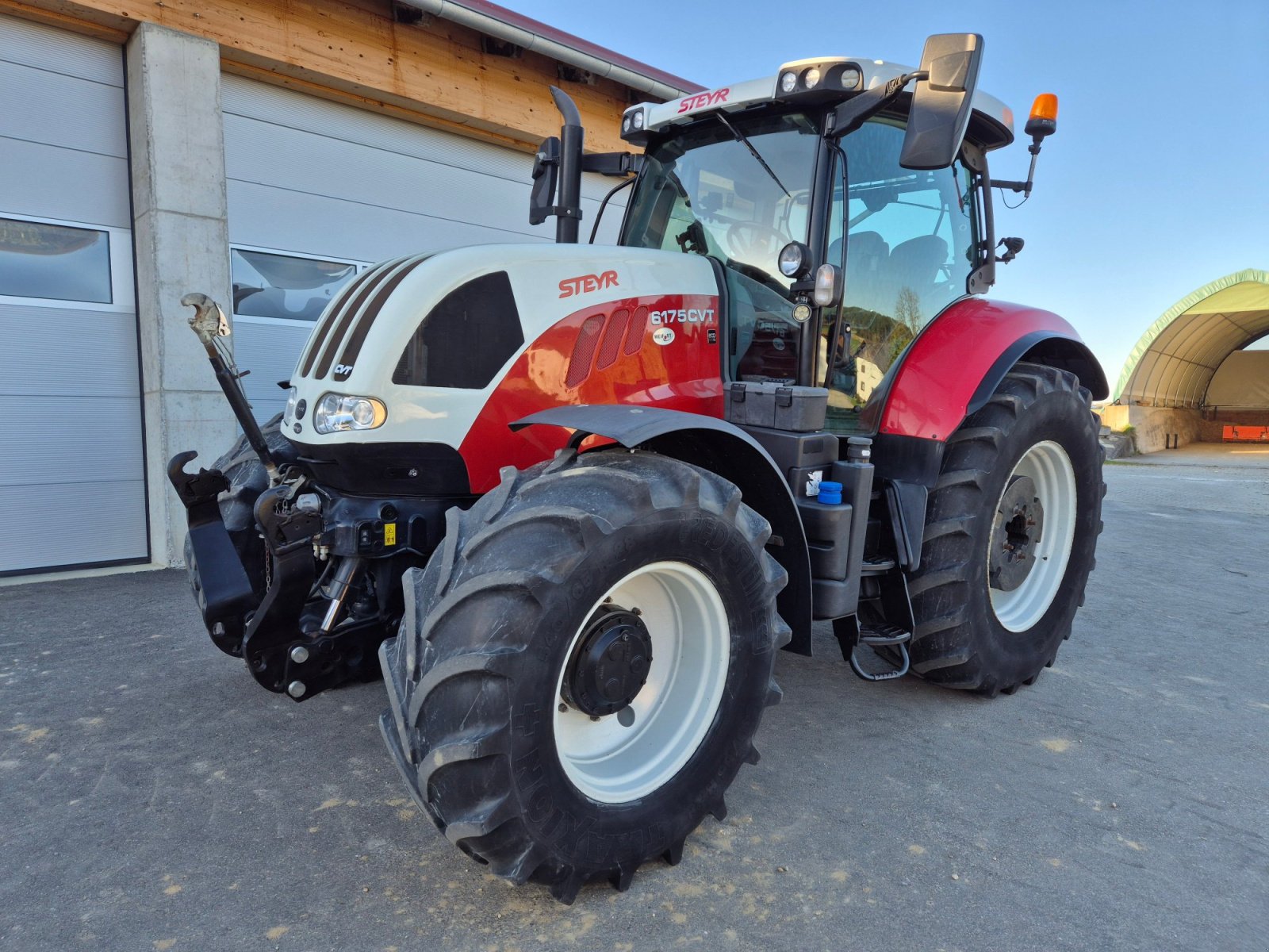 Traktor типа Steyr 6175 CVT, Gebrauchtmaschine в Dietersburg (Фотография 2)