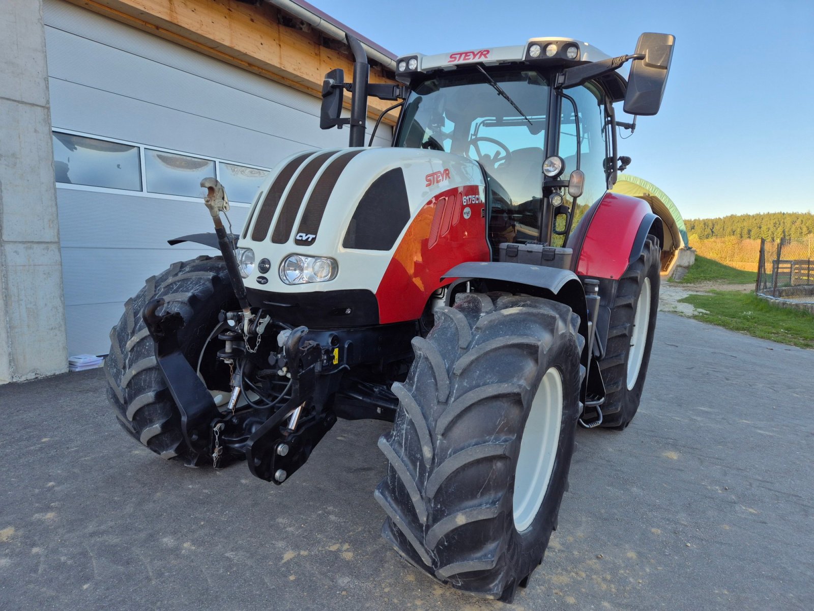 Traktor типа Steyr 6175 CVT, Gebrauchtmaschine в Dietersburg (Фотография 3)