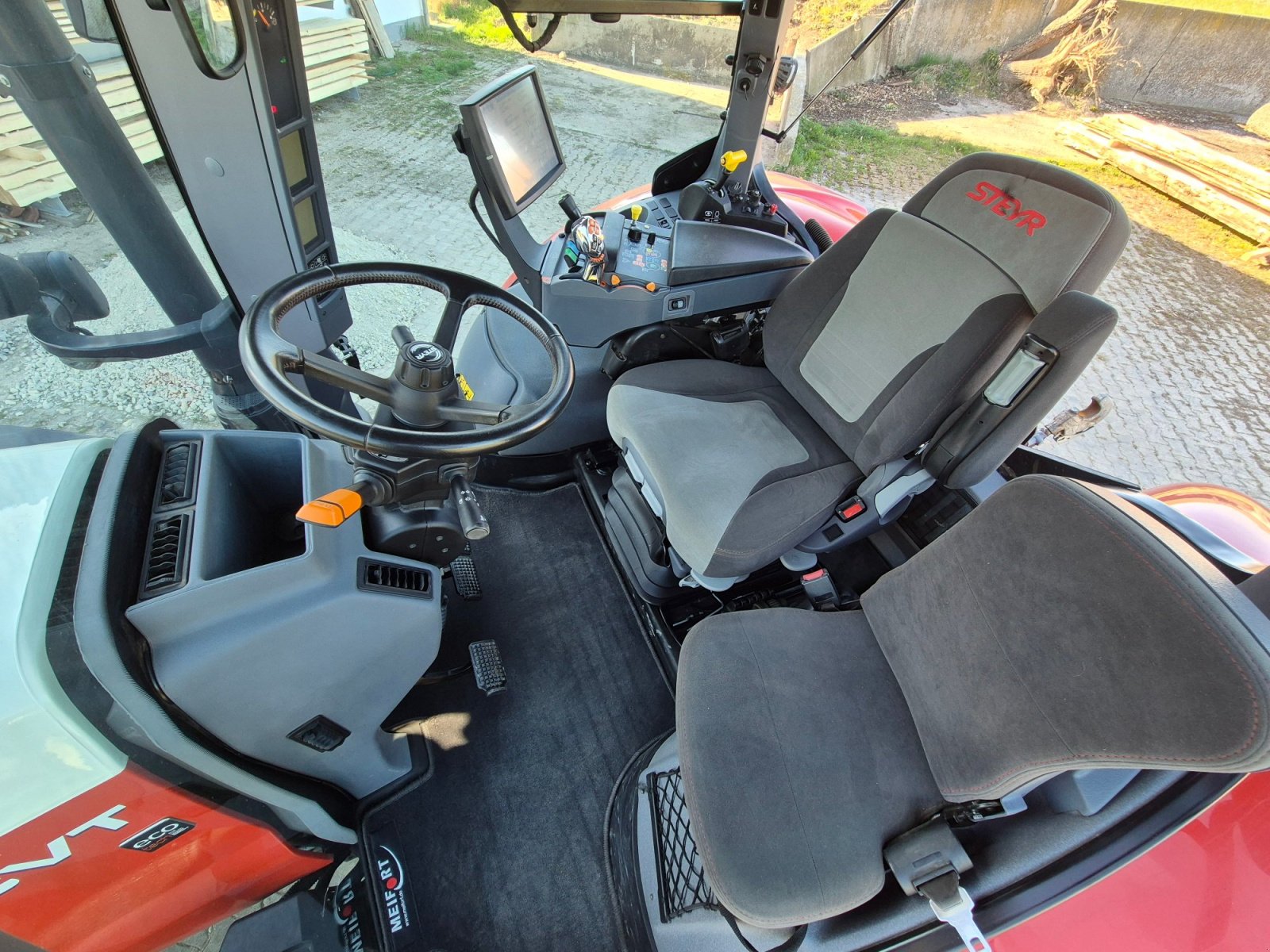 Traktor типа Steyr 6175 CVT, Gebrauchtmaschine в Dietersburg (Фотография 29)
