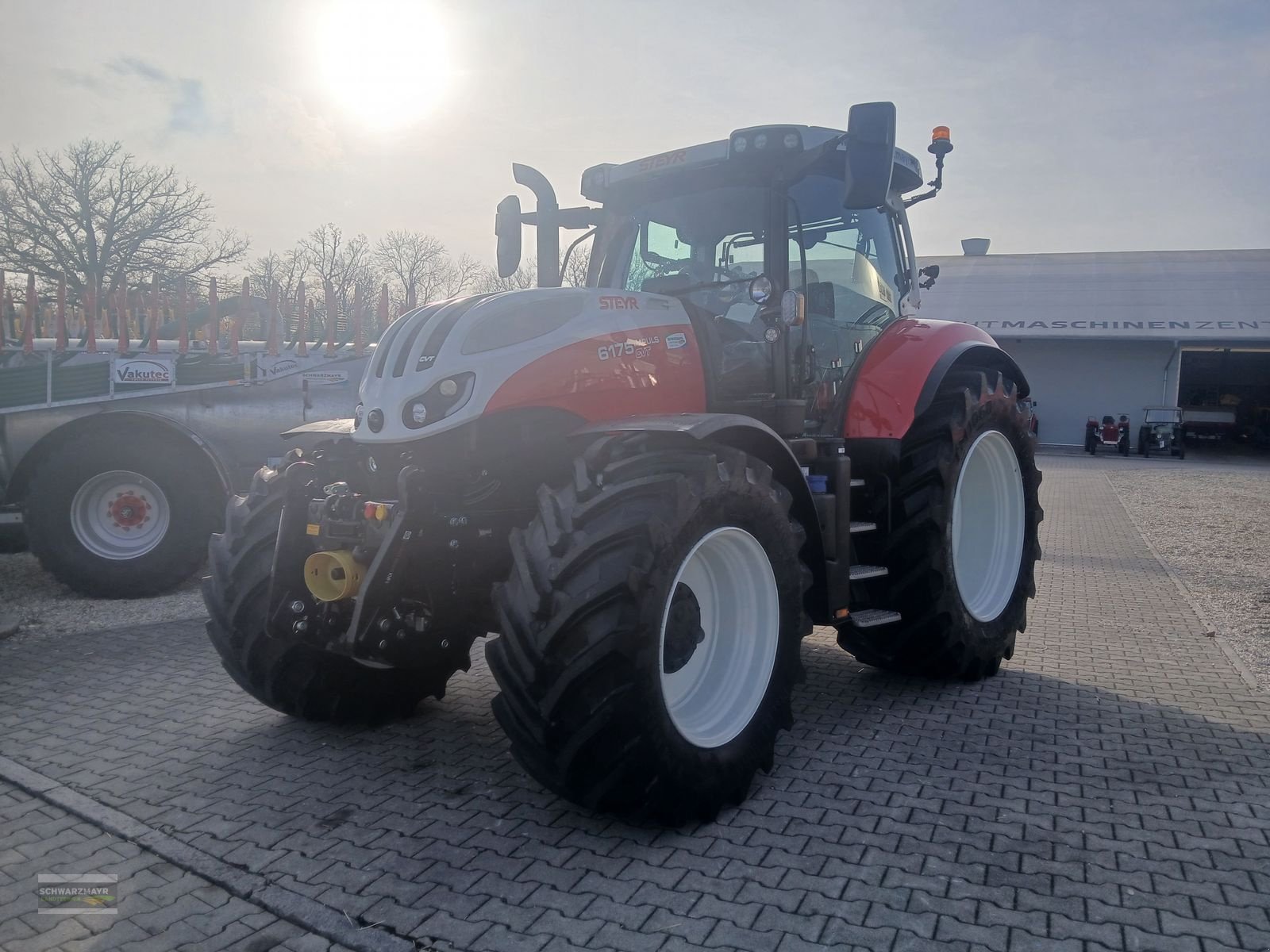 Traktor des Typs Steyr 6175 Impuls CVT, Neumaschine in Aurolzmünster (Bild 2)