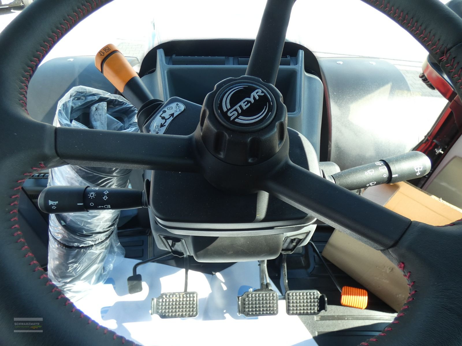 Traktor of the type Steyr 6175 Impuls CVT, Neumaschine in Aurolzmünster (Picture 23)