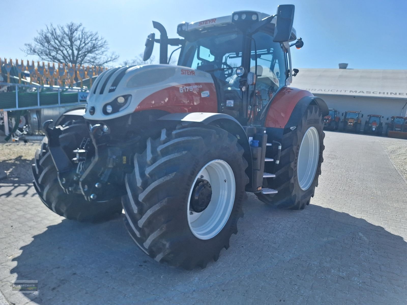 Traktor of the type Steyr 6175 Impuls CVT, Vorführmaschine in Aurolzmünster (Picture 8)