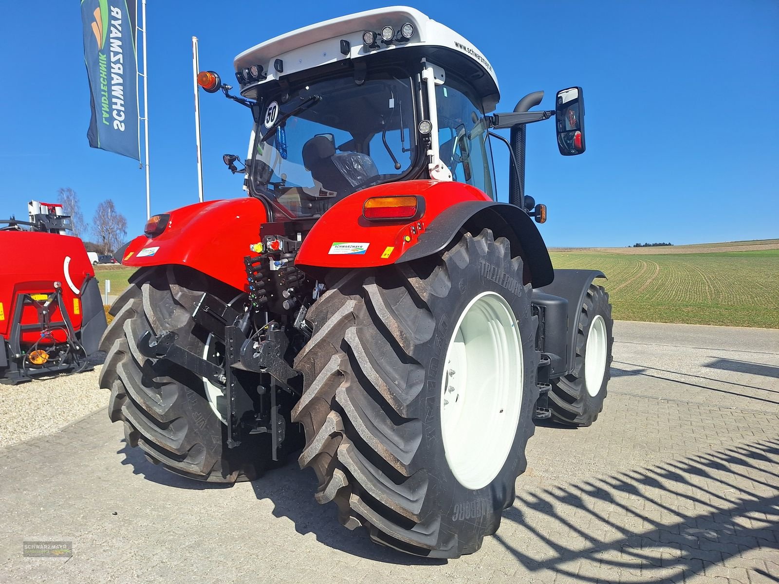 Traktor of the type Steyr 6175 Impuls CVT, Vorführmaschine in Aurolzmünster (Picture 3)