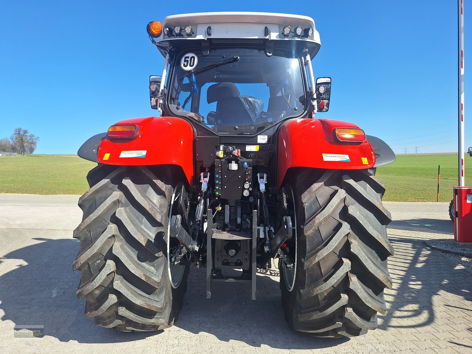 Traktor of the type Steyr 6175 Impuls CVT, Vorführmaschine in Aurolzmünster (Picture 4)