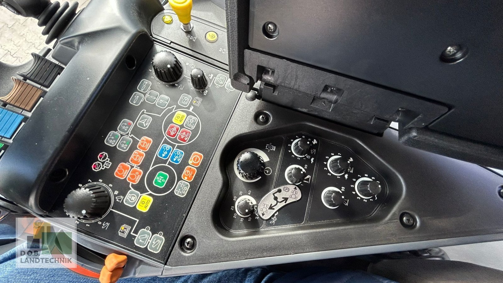 Traktor des Typs Steyr 6175 Impuls CVT, Gebrauchtmaschine in Regensburg (Bild 21)