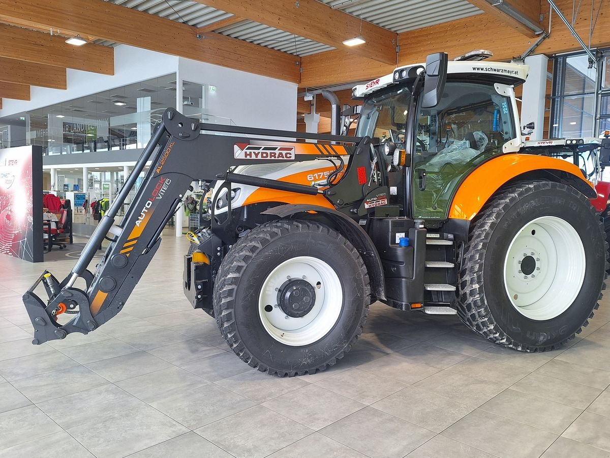 Traktor des Typs Steyr 6175 Impuls CVT, Neumaschine in Schlitters (Bild 4)