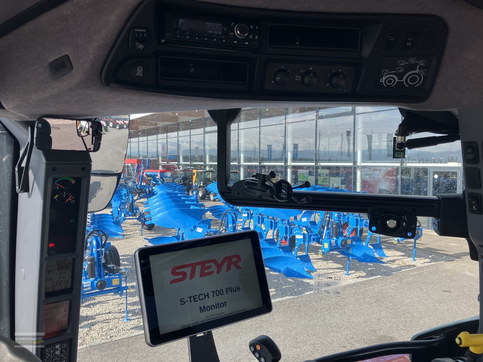 Traktor des Typs Steyr 6175 Impuls CVT, Neumaschine in Gampern (Bild 16)