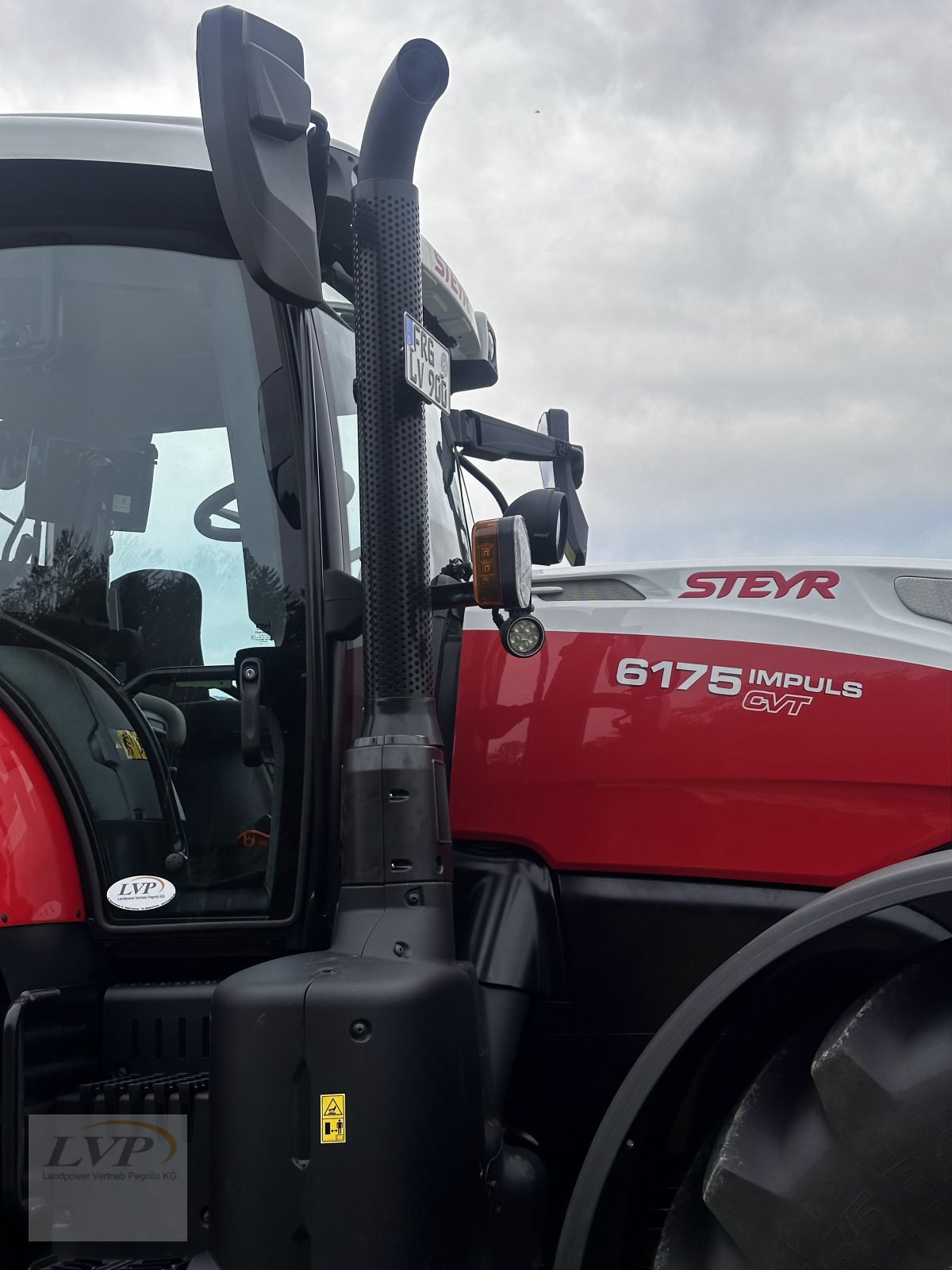 Traktor des Typs Steyr 6175 Impuls, Gebrauchtmaschine in Hohenau (Bild 4)