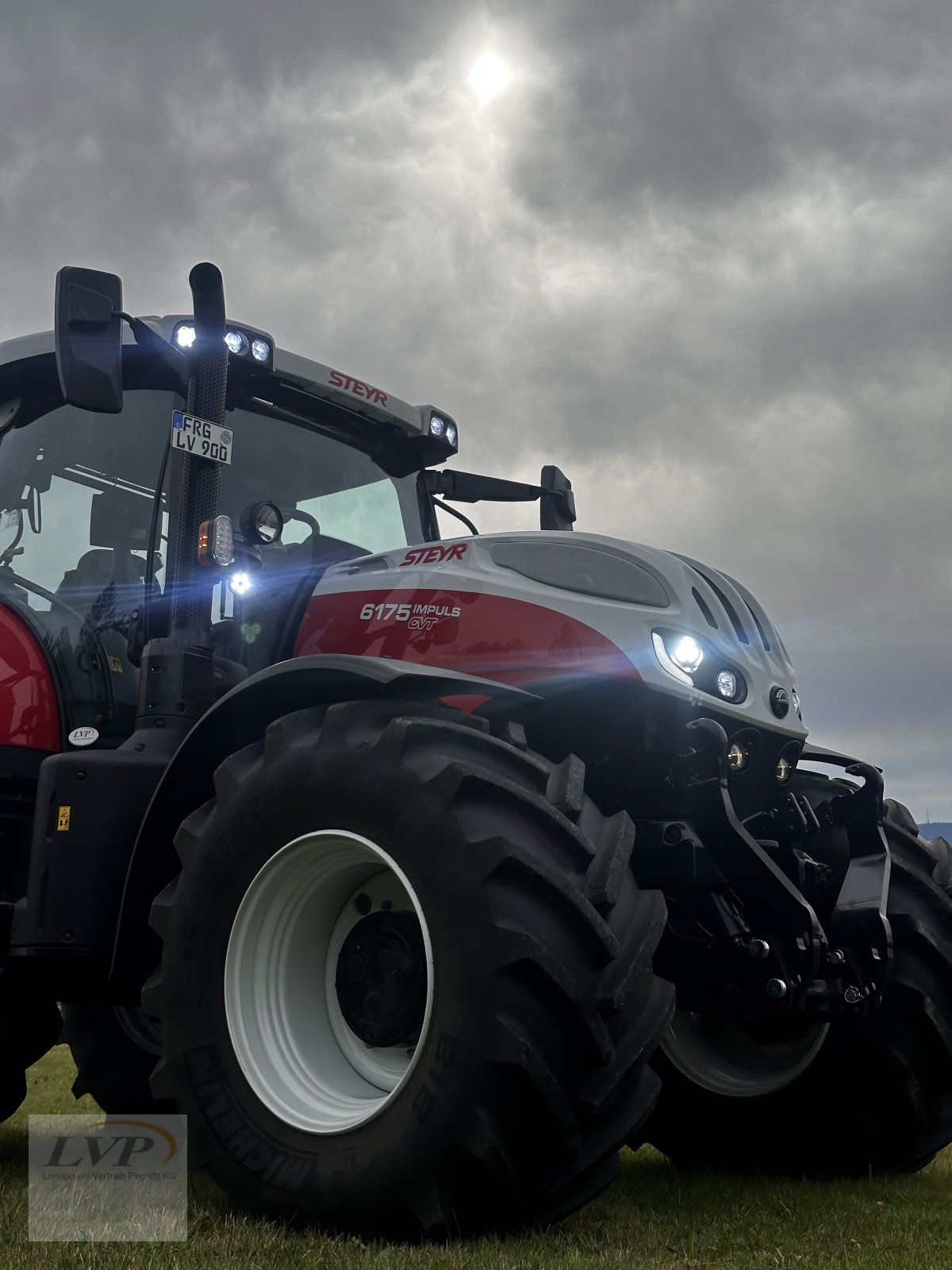 Traktor des Typs Steyr 6175 Impuls, Gebrauchtmaschine in Hohenau (Bild 10)