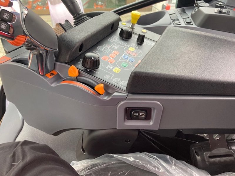 Traktor des Typs Steyr 6185 Absolut CVT, Neumaschine in Ostrach (Bild 13)