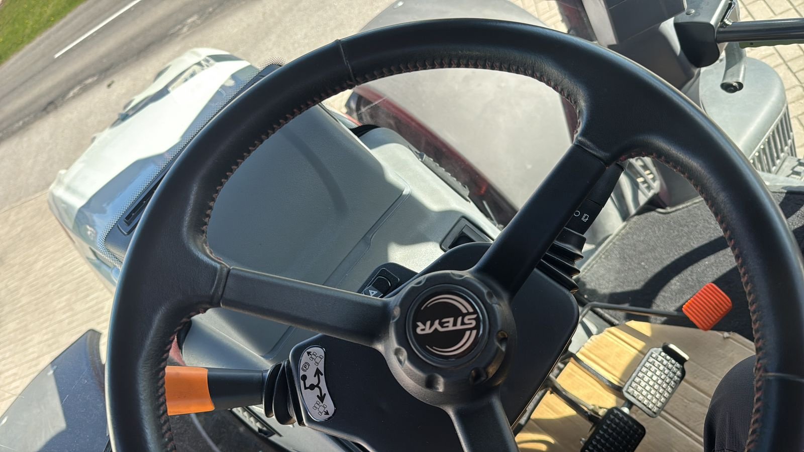 Traktor от тип Steyr 6185 Absolut CVT, Gebrauchtmaschine в Traberg (Снимка 8)