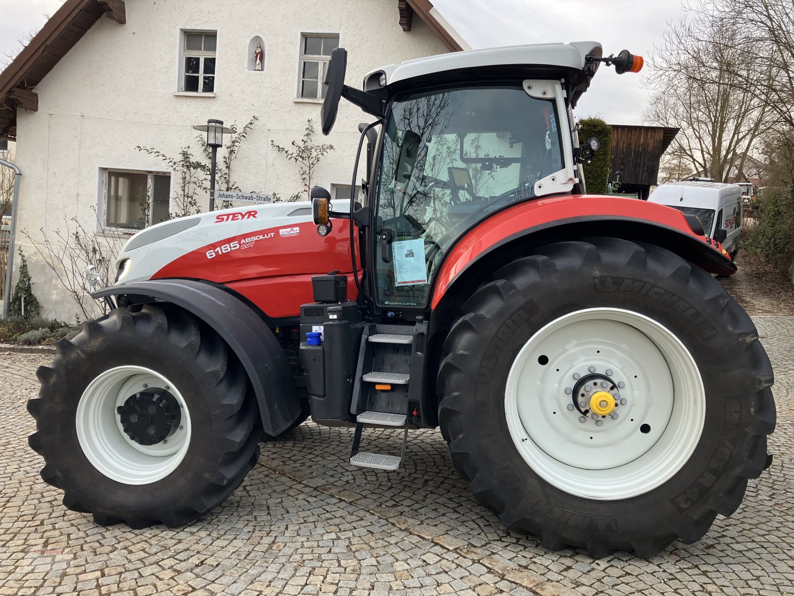 Traktor des Typs Steyr 6185 Absolut CVT, Neumaschine in Schwandorf (Bild 3)