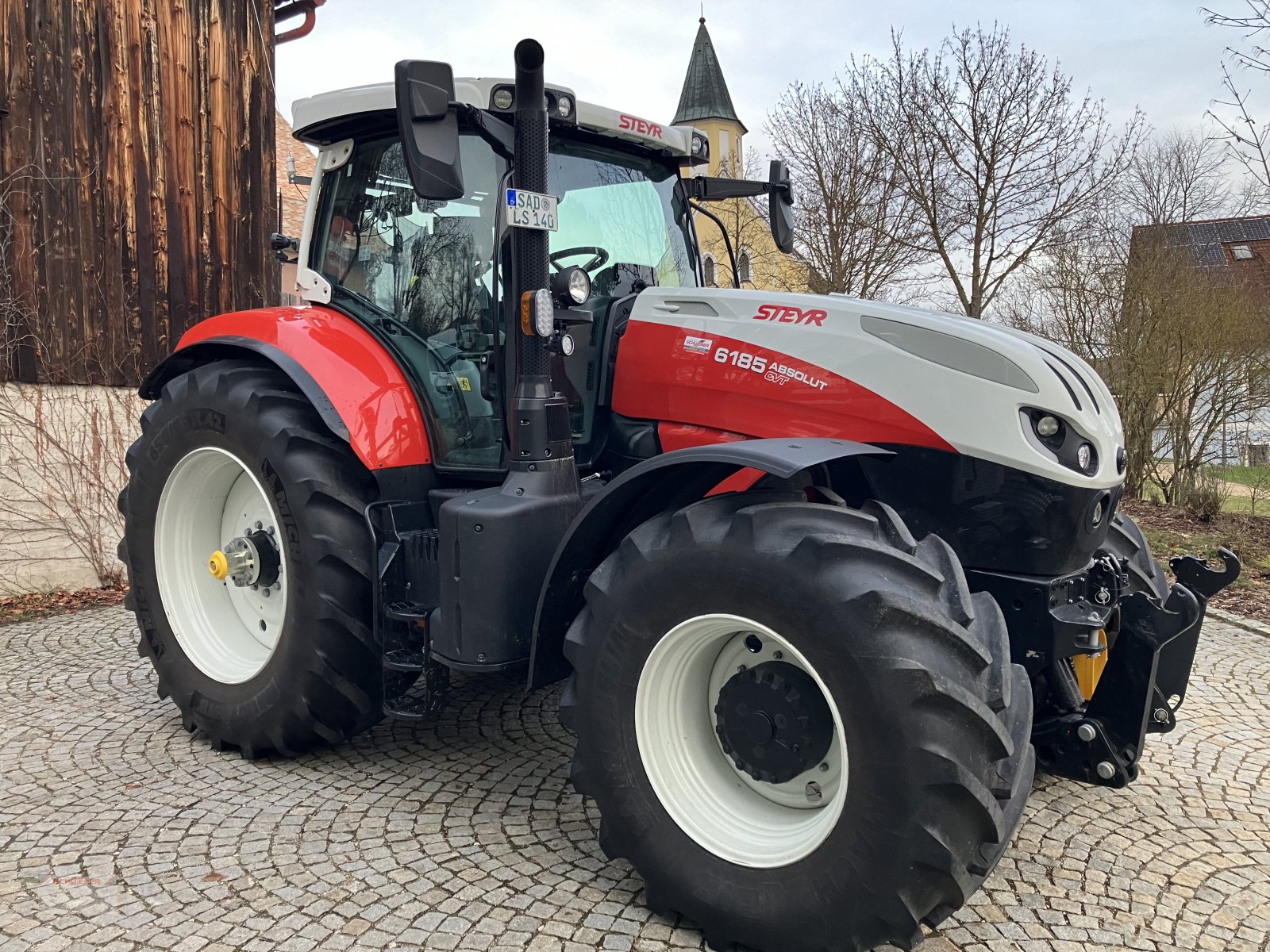 Traktor des Typs Steyr 6185 Absolut CVT, Gebrauchtmaschine in Schwandorf (Bild 3)
